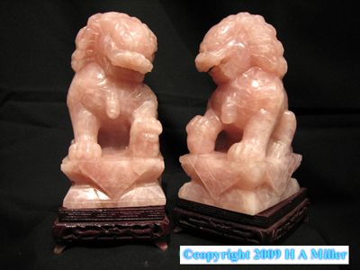 ROSE QUARTZ Foo Dog Temple Dog Sculpture Carving Chinese