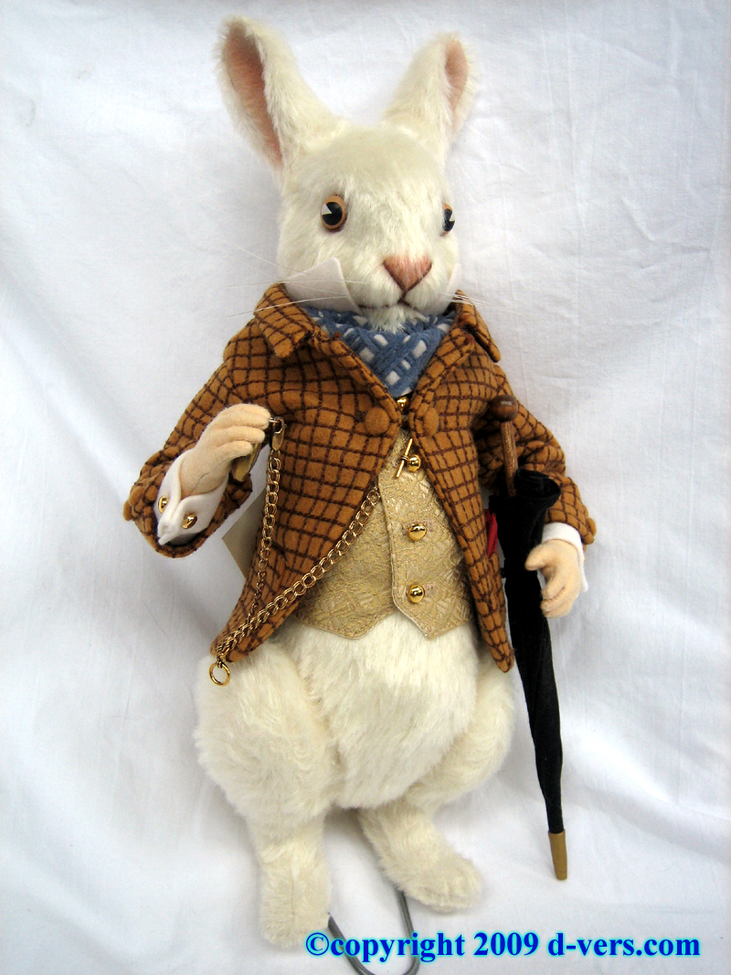 R. John Wright Collectible Alice In Wonderland Felt Doll Handmade