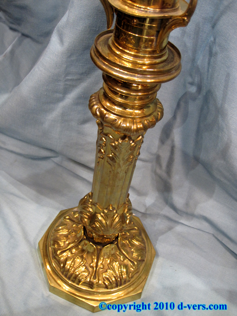  19th Century English Brass Oil Lamp